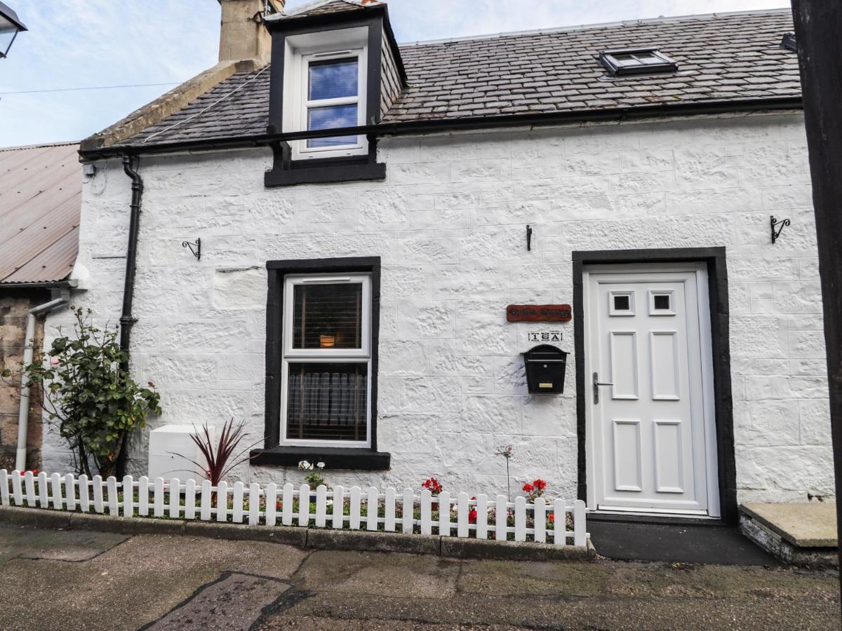 Griffin Cottage Nairn Extérieur photo