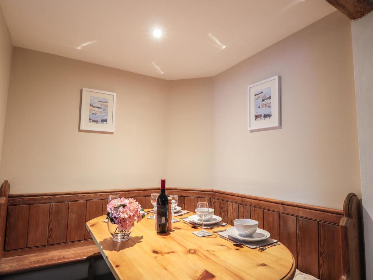 Griffin Cottage Nairn Extérieur photo